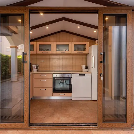 ヴィラ Petra Zadarvillas