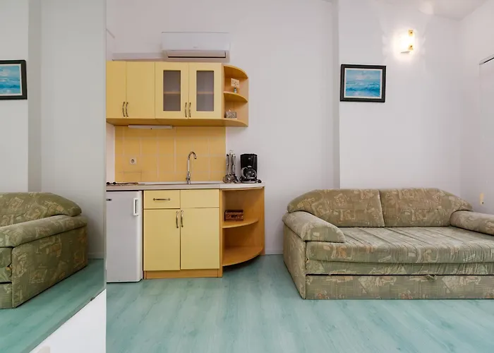 Petra Zadarvillas * Bibinje