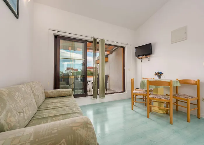 Petra Zadarvillas * Bibinje